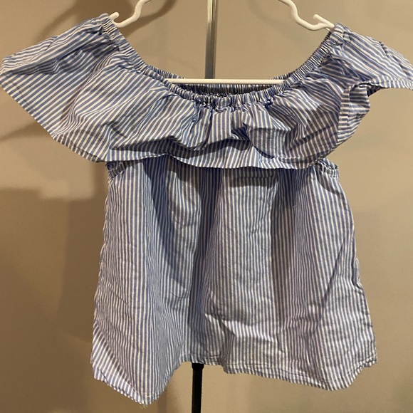 Off the shoulder strip top - Picture 3 of 4